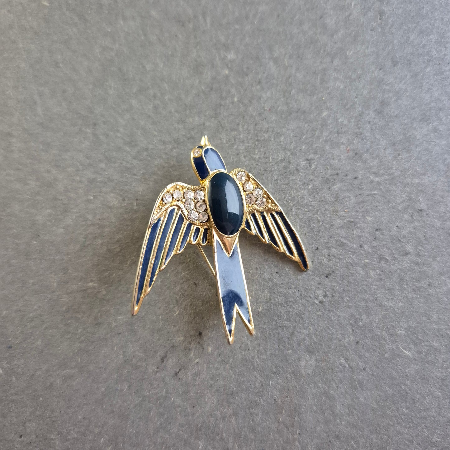 Vogel-Brosche mit Emaille & Strass – Goldblauer Vintage-Charme