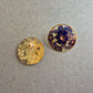 Elegante Cloisonné-Ohrringe mit Blütenmotiv – Gold & Blau