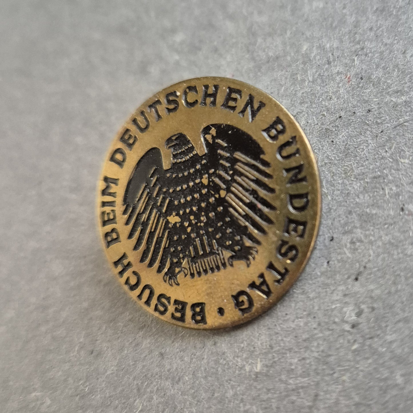 Bundestag Ansteckpin – Besuchsabzeichen mit Adler