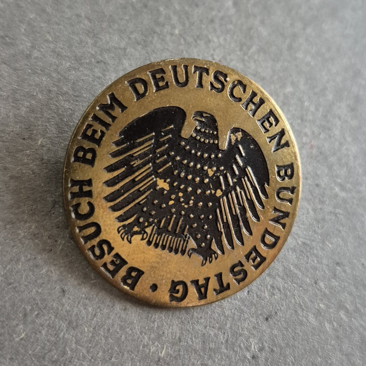 Bundestag Ansteckpin – Besuchsabzeichen mit Adler