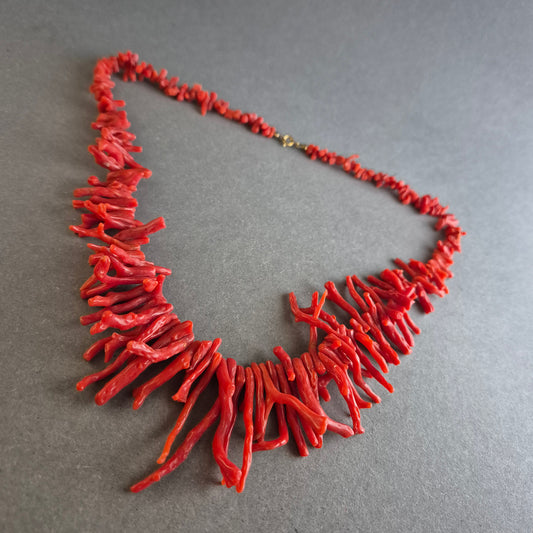 Kette aus echter Astkoralle – Leuchtend Rot