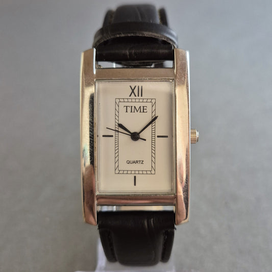 TIME Herrenarmbanduhr – Klassisch rechteckiges Design mit Lederband