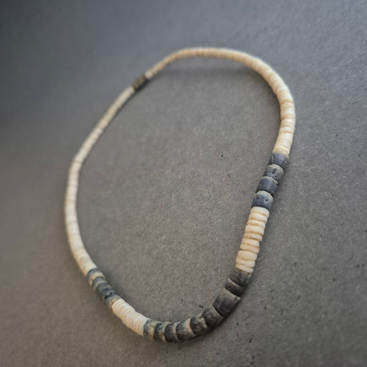 Vintage Surferkette aus Heishi-Scheiben – Naturlook im Boho-Stil