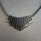 Statement-Kette mit Hämatit-Look – Geometrisches Design in Schwarz