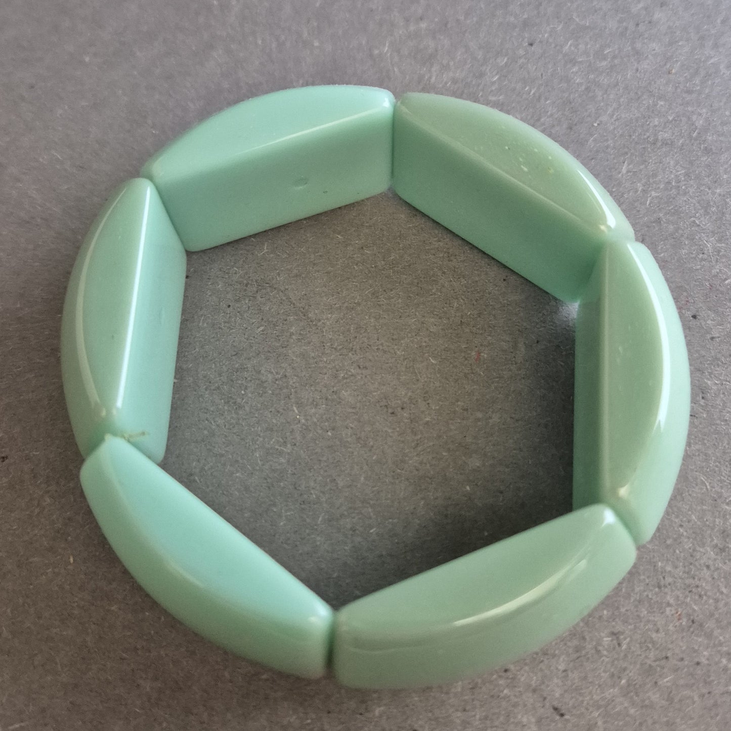 Vintage Stretch-Armband in Mintgrün – Retro-Charme im Chunky-Look