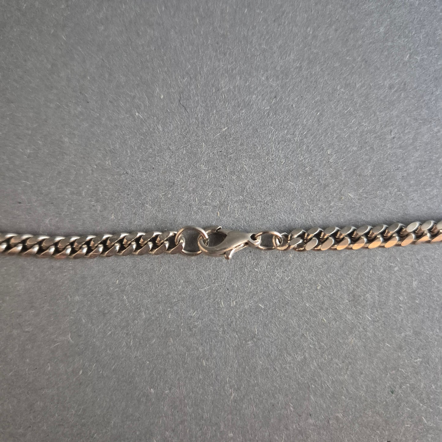 Vintage Halskette mit Muschel-Inlay – Geometrisches Design