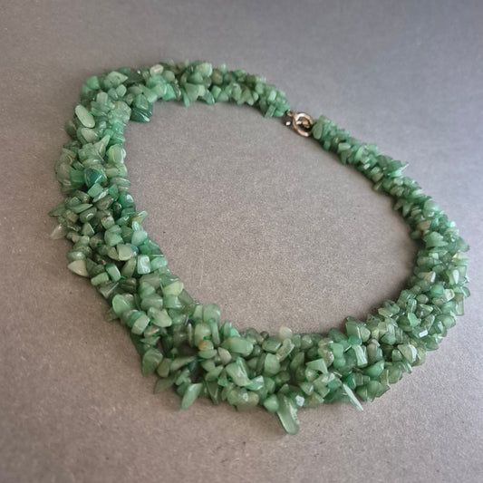 Grüne Edelstein-Kette aus Aventurin-Splittern
