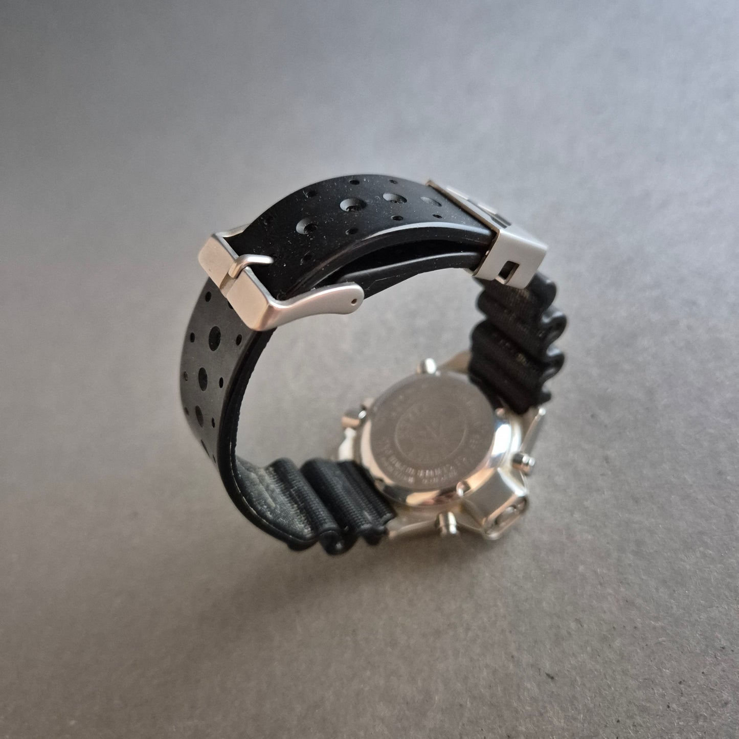 Robuste Citizen Promaster Taucher Uhr – Profi-Design bis 200 m