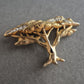 Vergoldete Baum-Brosche mit Strass – Naturmotiv im edlen Design