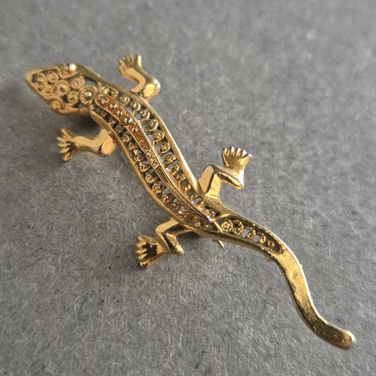 Goldfarbene Brosche in Eidechsenform – Filigranes Vintage-Design