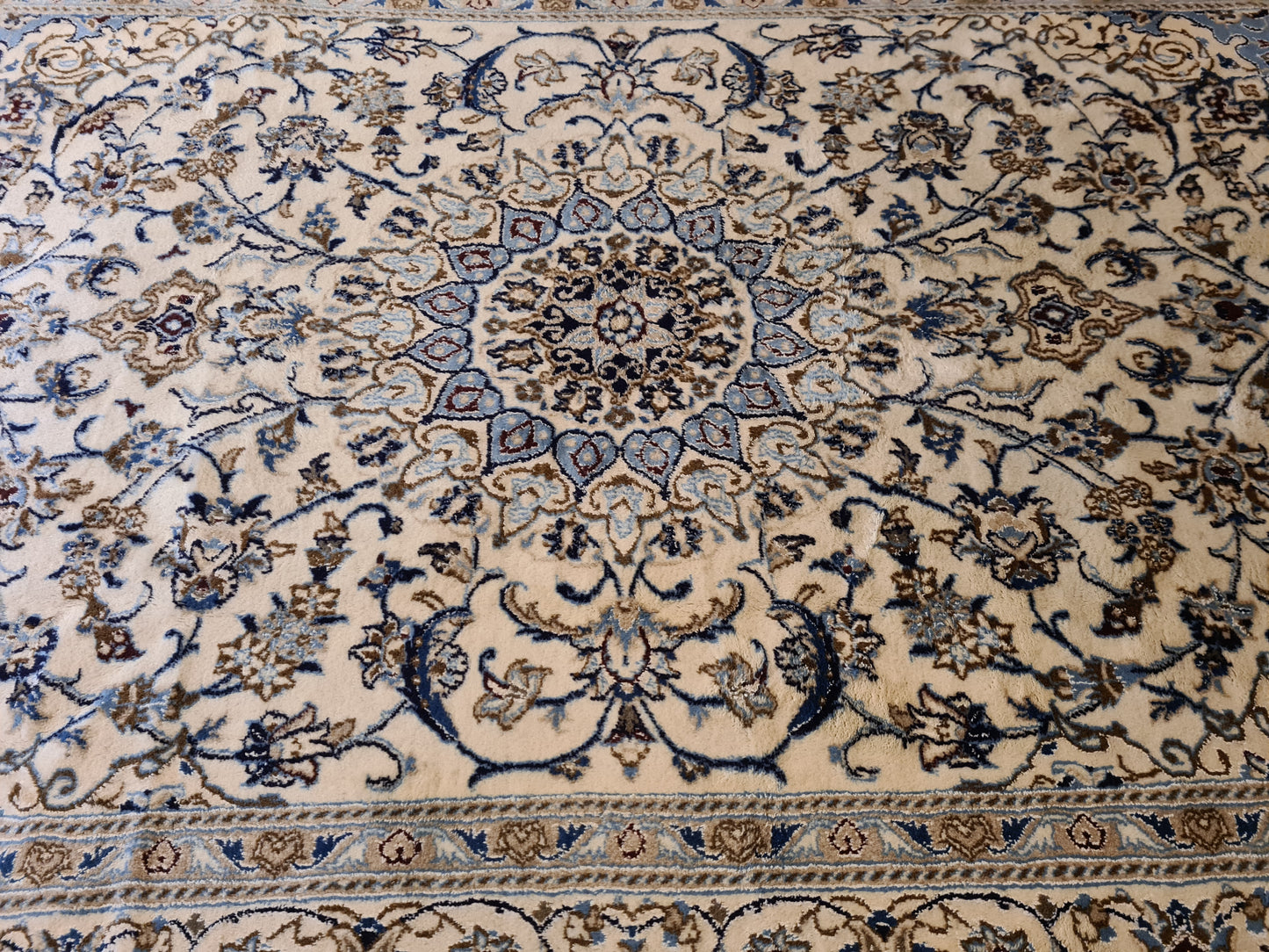 Perserteppich Orientteppich Handgeknüpfter Teppich Nain Seide 310x190cm