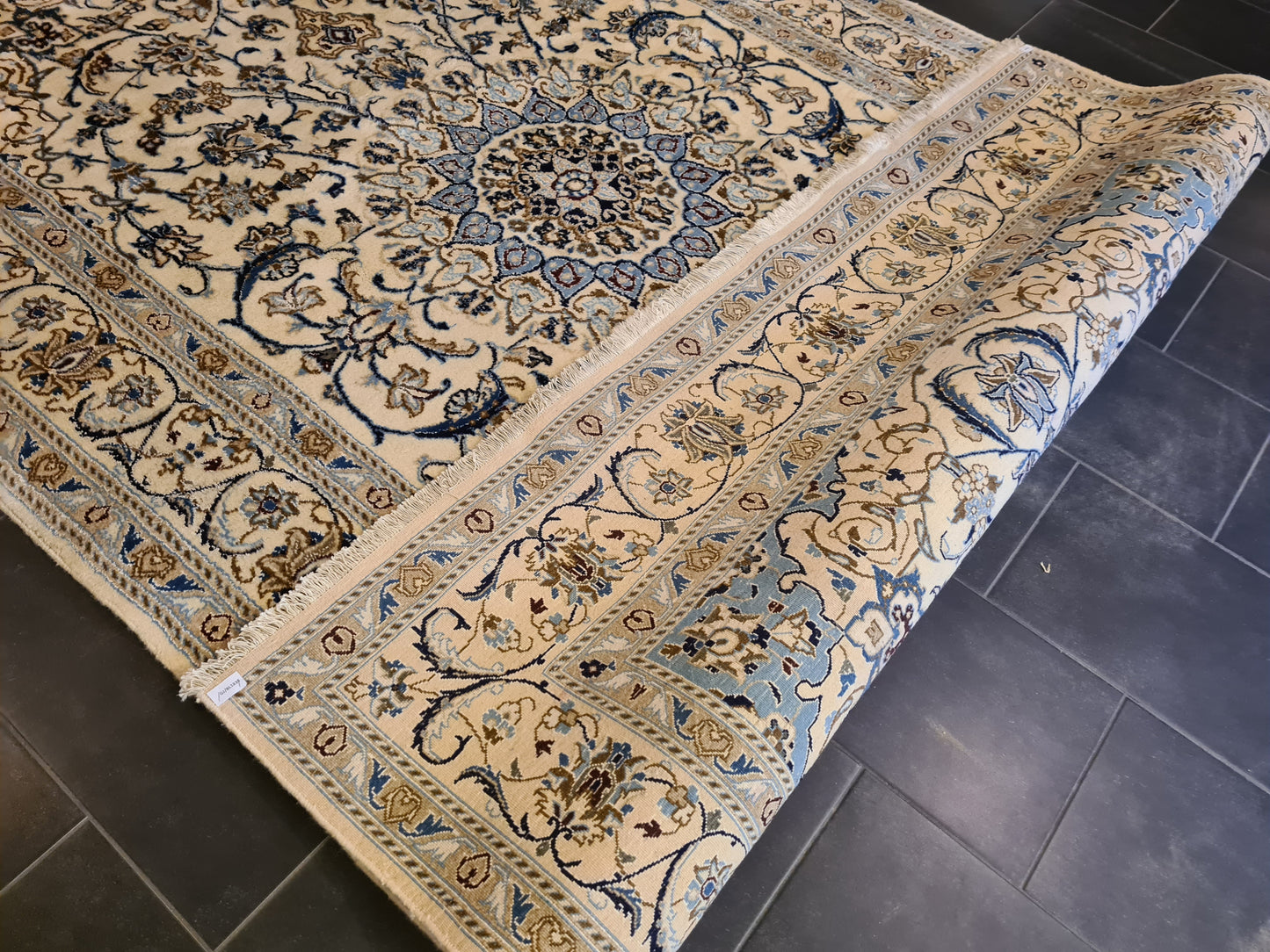 Perserteppich Orientteppich Handgeknüpfter Teppich Nain Seide 310x190cm