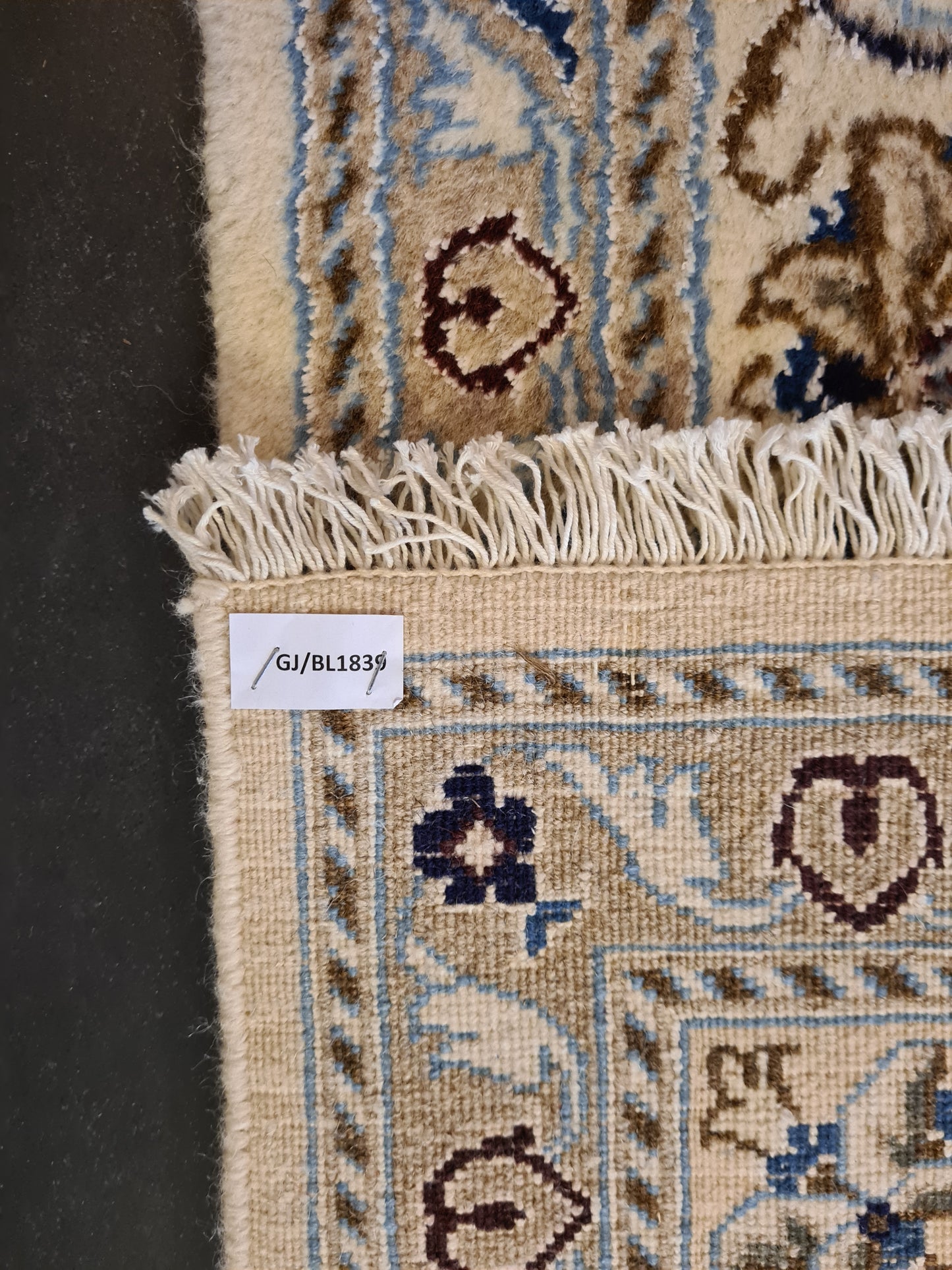 Perserteppich Orientteppich Handgeknüpfter Teppich Nain Seide 310x190cm