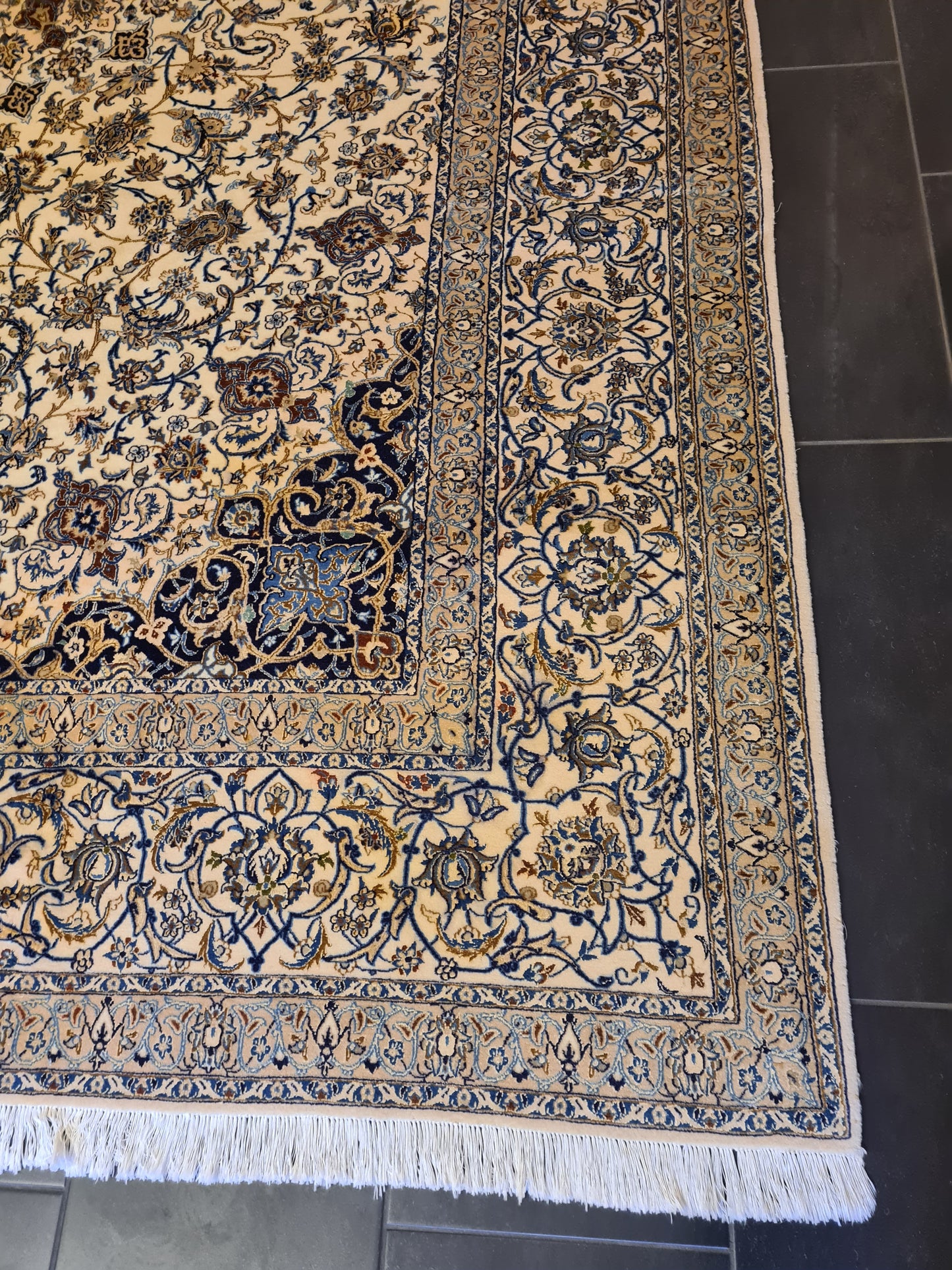 Seiden Perserteppich Handgeknüpfter Teppich Nain Habibian 365x255cm