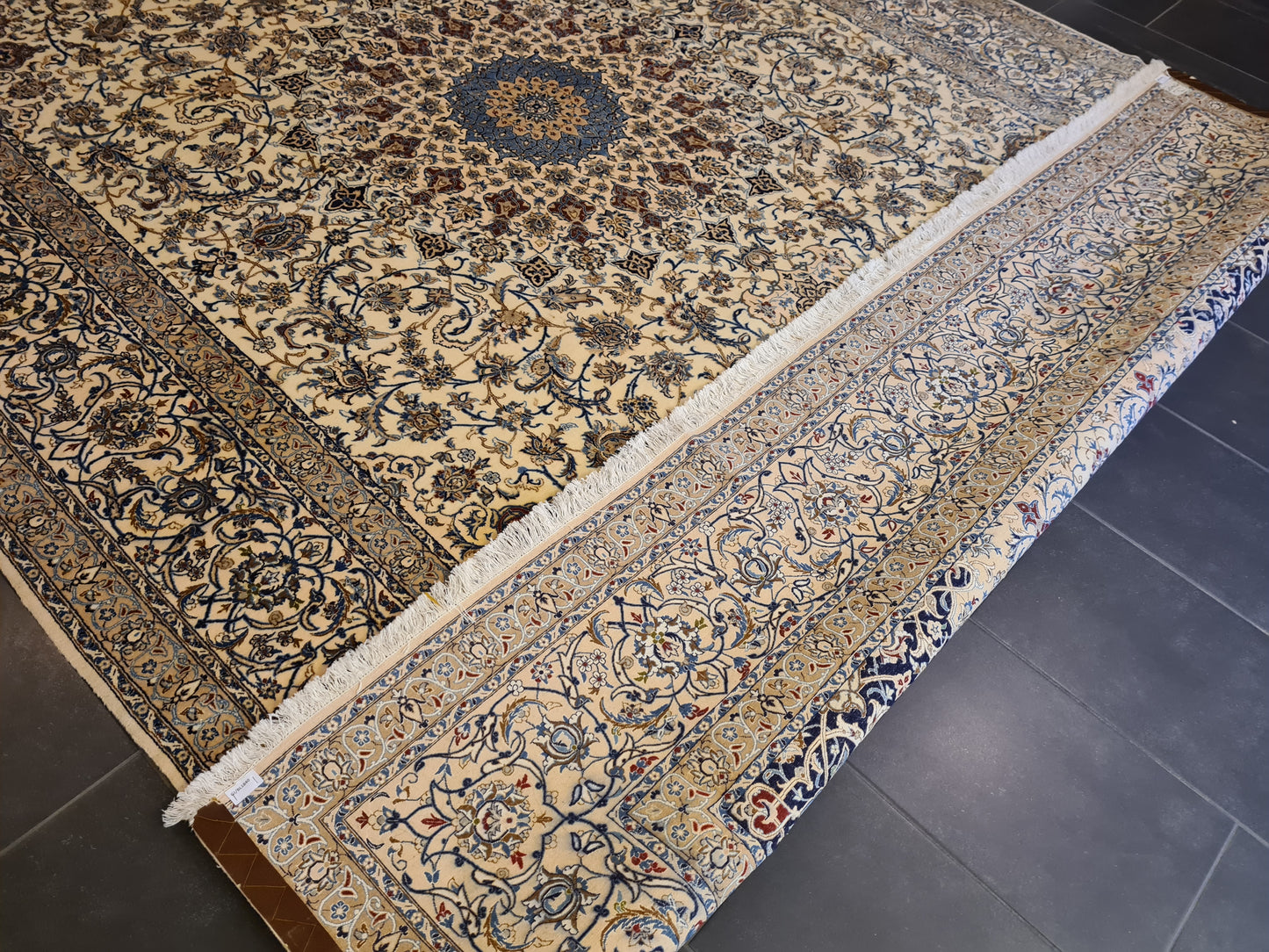 Seiden Perserteppich Handgeknüpfter Teppich Nain Habibian 365x255cm