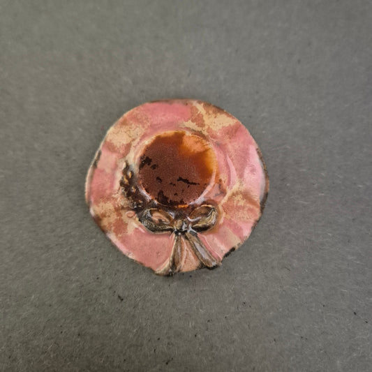 Vintage Brosche mit Blütendesign – Handgefertigte Emaillearbeit