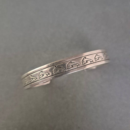 925er Silber Armreif mit Delphin-Motiv – Offenes Design, 30 g schwer
