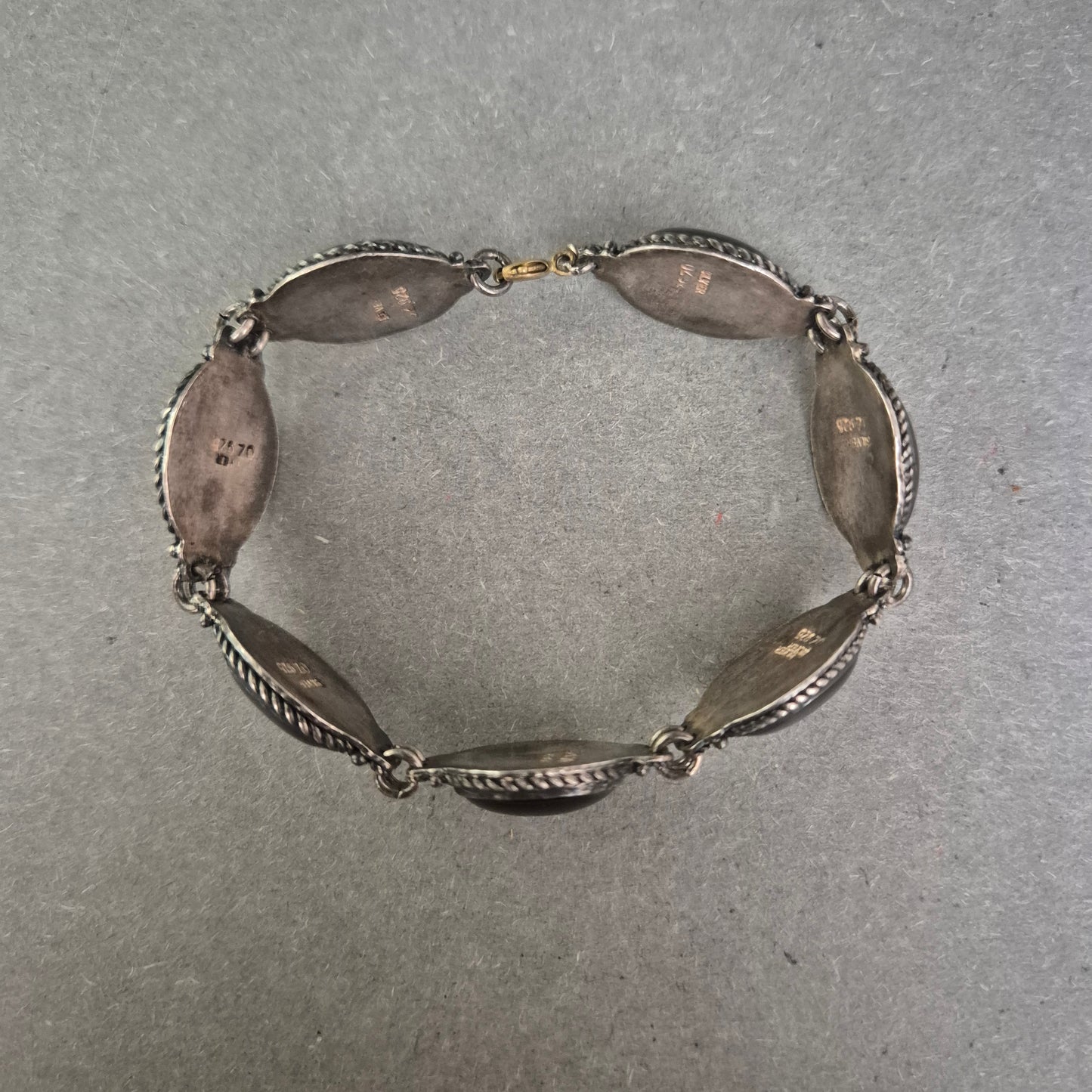 925er Silberarmband mit Onyx-Cabochons – Vintage Handarbeit aus Mexiko