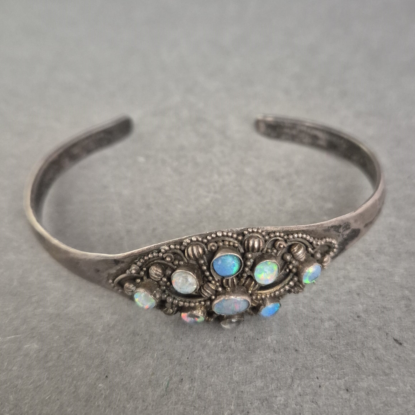 925er Silber Armreif mit Opalbesatz – Orientalisches Design