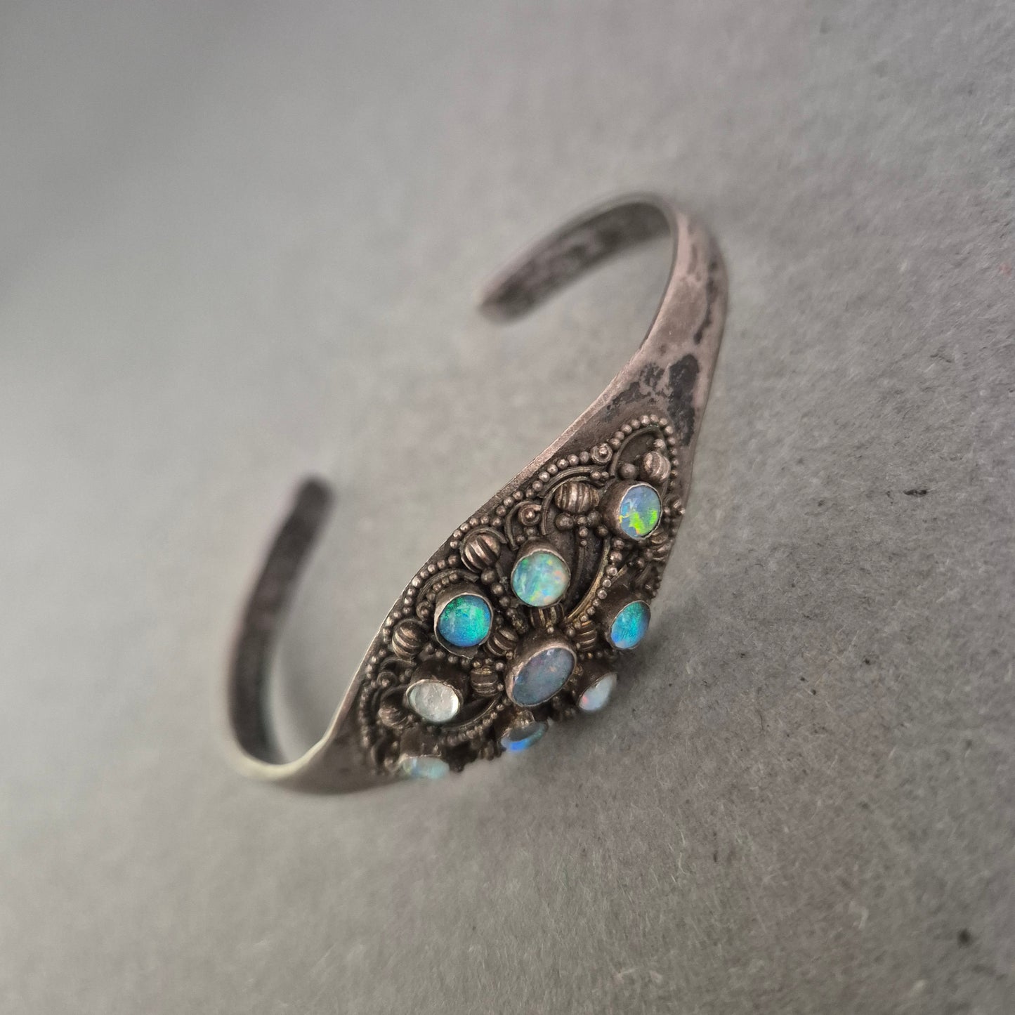 925er Silber Armreif mit Opalbesatz – Orientalisches Design