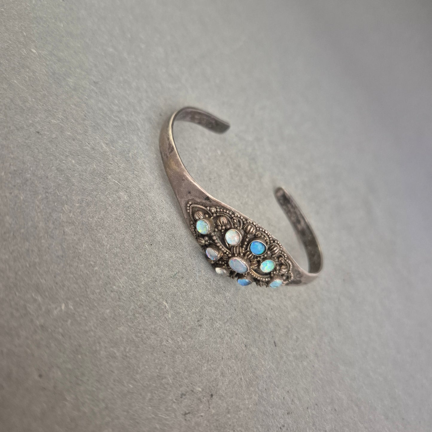 925er Silber Armreif mit Opalbesatz – Orientalisches Design