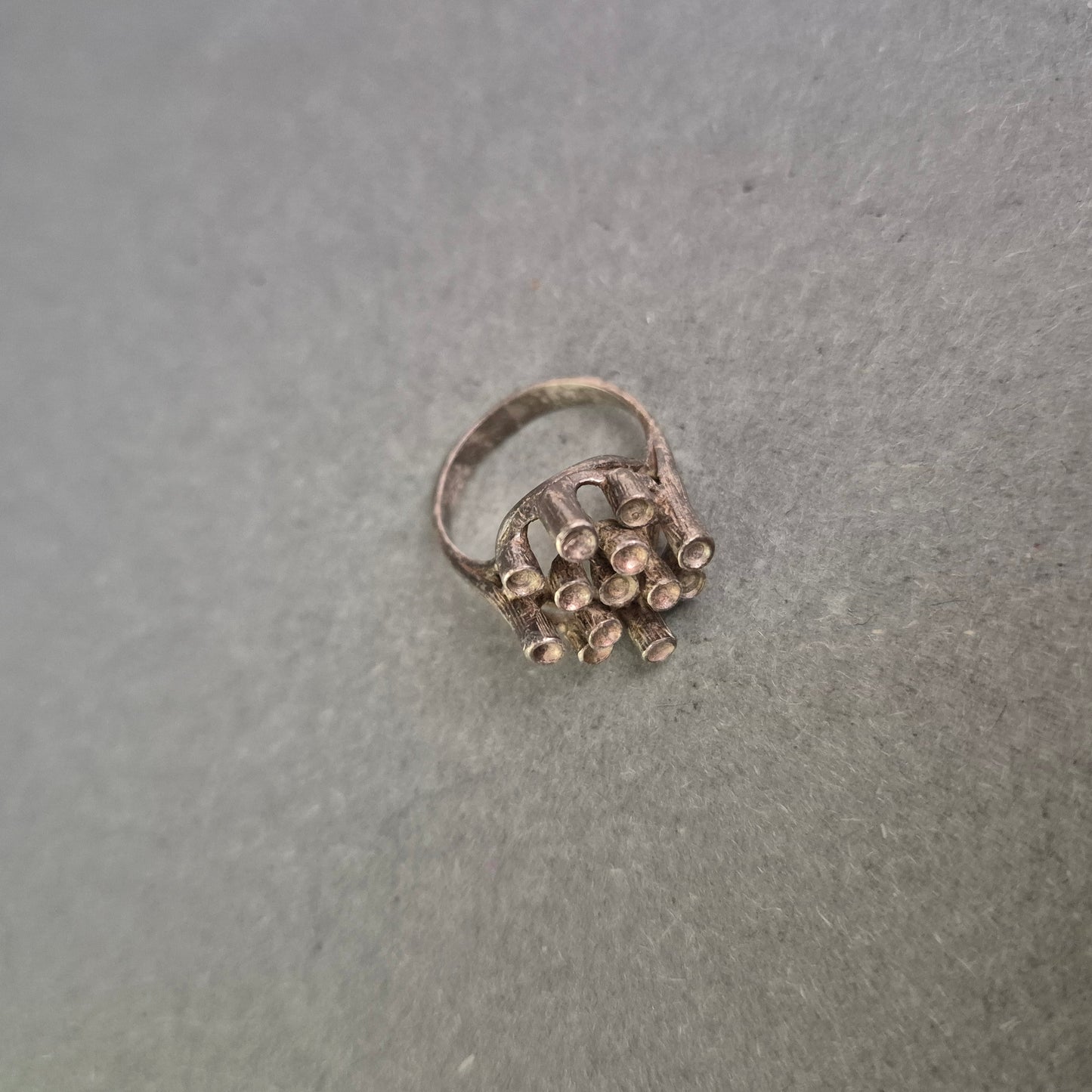 Vintage Silberring – Skulpturales Design im Brutalismus-Stil