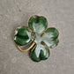 Emaille-Brosche in Kleeblattform – Vintage Glücksbringer