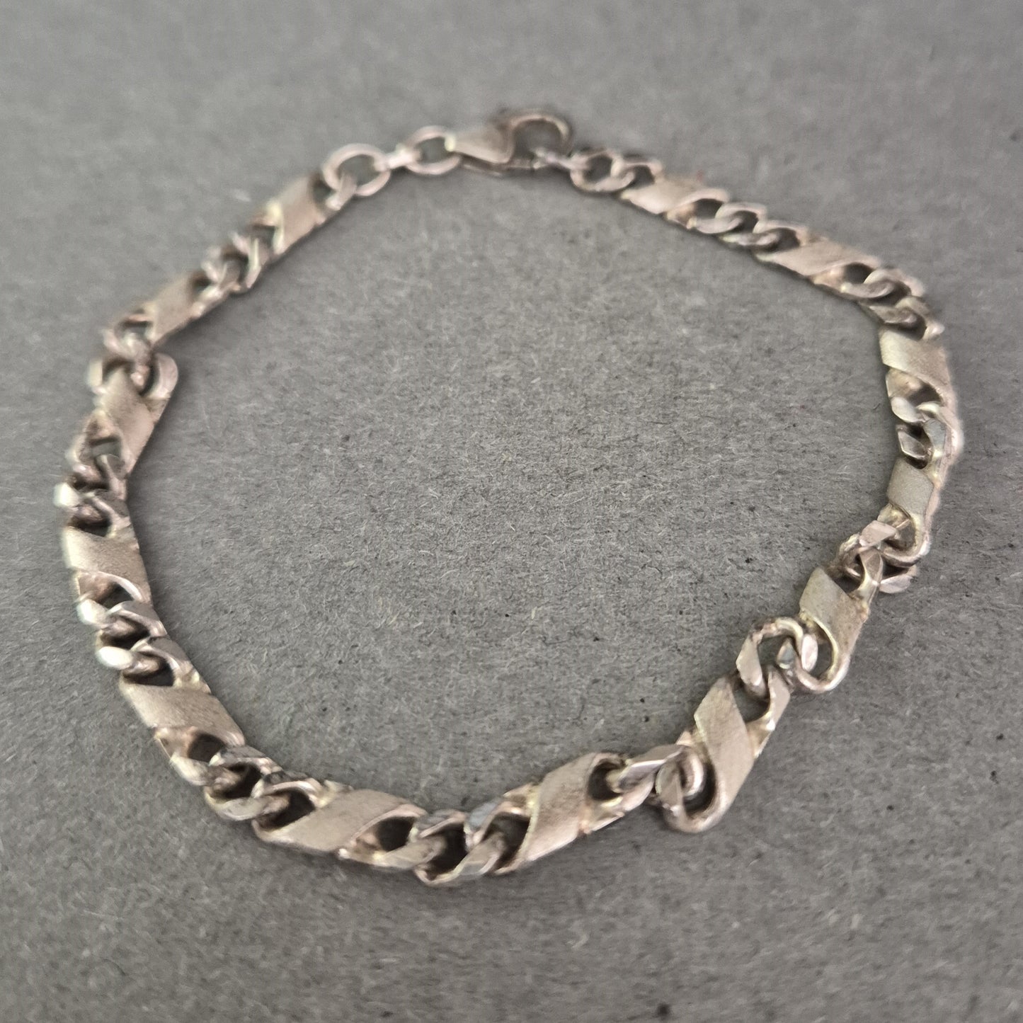 925er Silberarmband im Figaroglieder-Stil – Klassischer Herrenlook