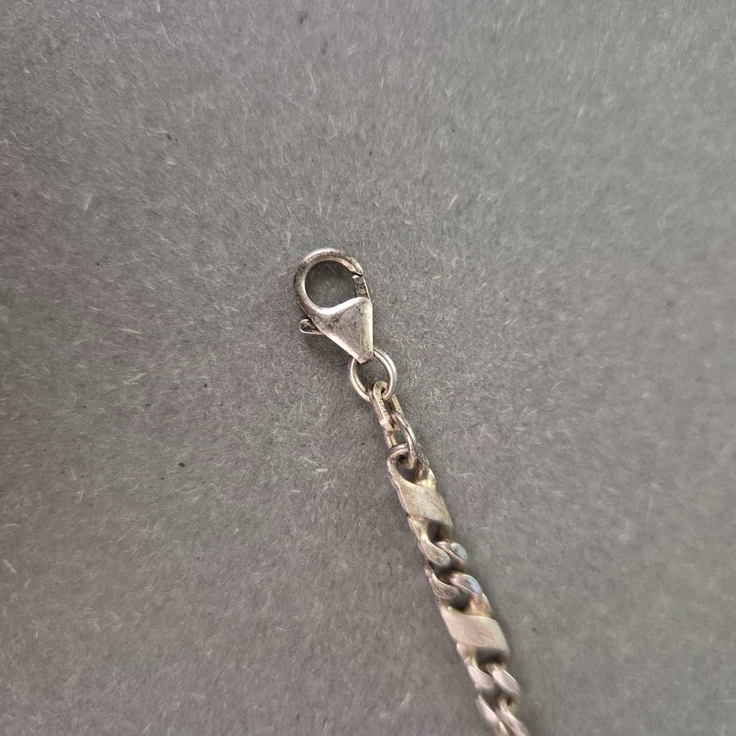 925er Silberarmband im Figaroglieder-Stil – Klassischer Herrenlook