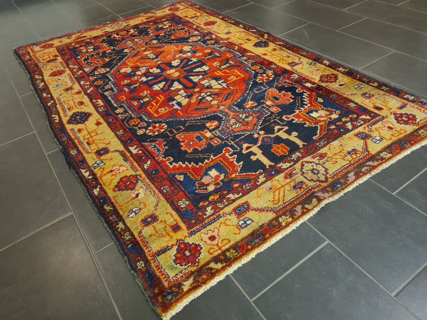 Perserteppich Orientteppich Handgeknüpfter Teppich Malaya 221x142cm