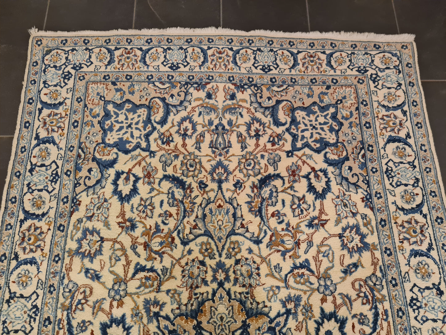 Perserteppich Orientteppich Handgeknüpfter Teppich Nain Seide 216x124cm