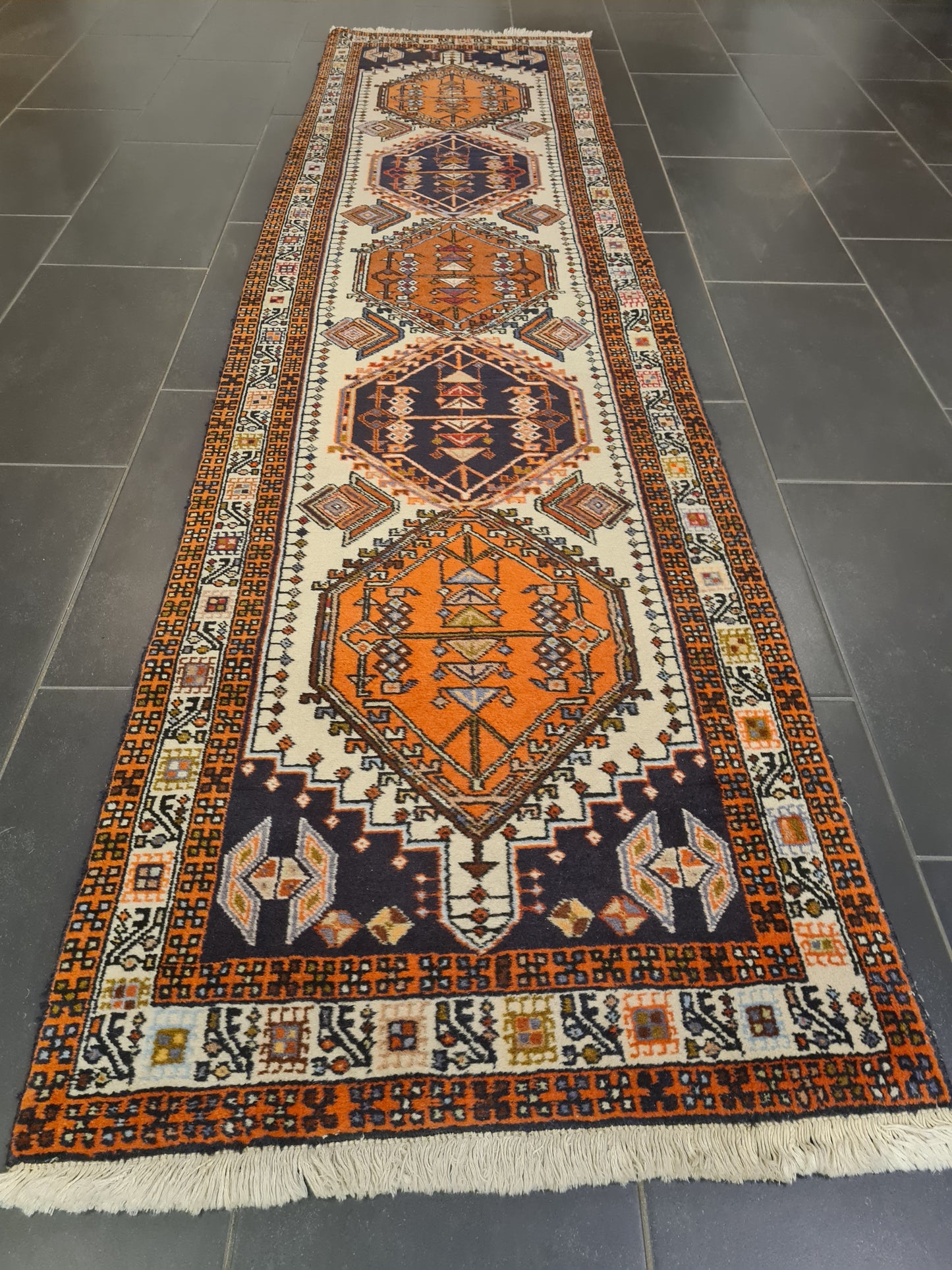 Perserteppich Orientteppich Handgeknüpfter Teppich Heris 300x75cm