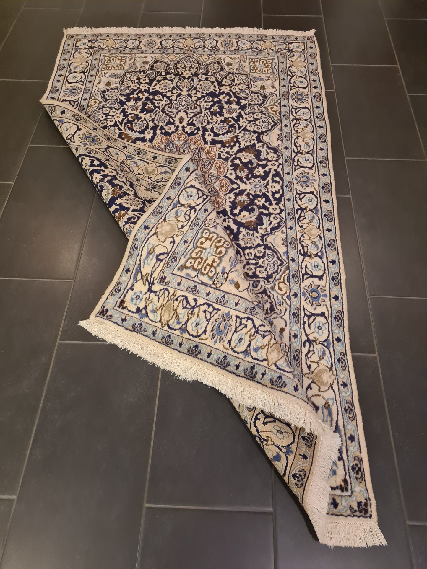 Perserteppich Orientteppich Handgeknüpfter Teppich Nain Seide 210x113cm