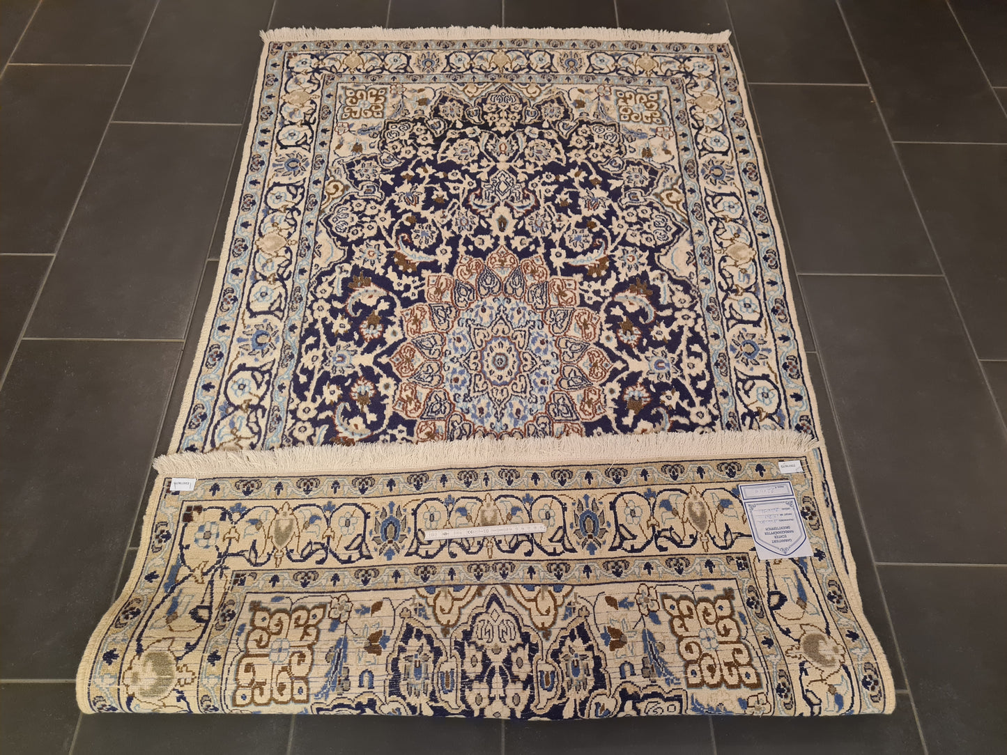 Perserteppich Orientteppich Handgeknüpfter Teppich Nain Seide 210x113cm