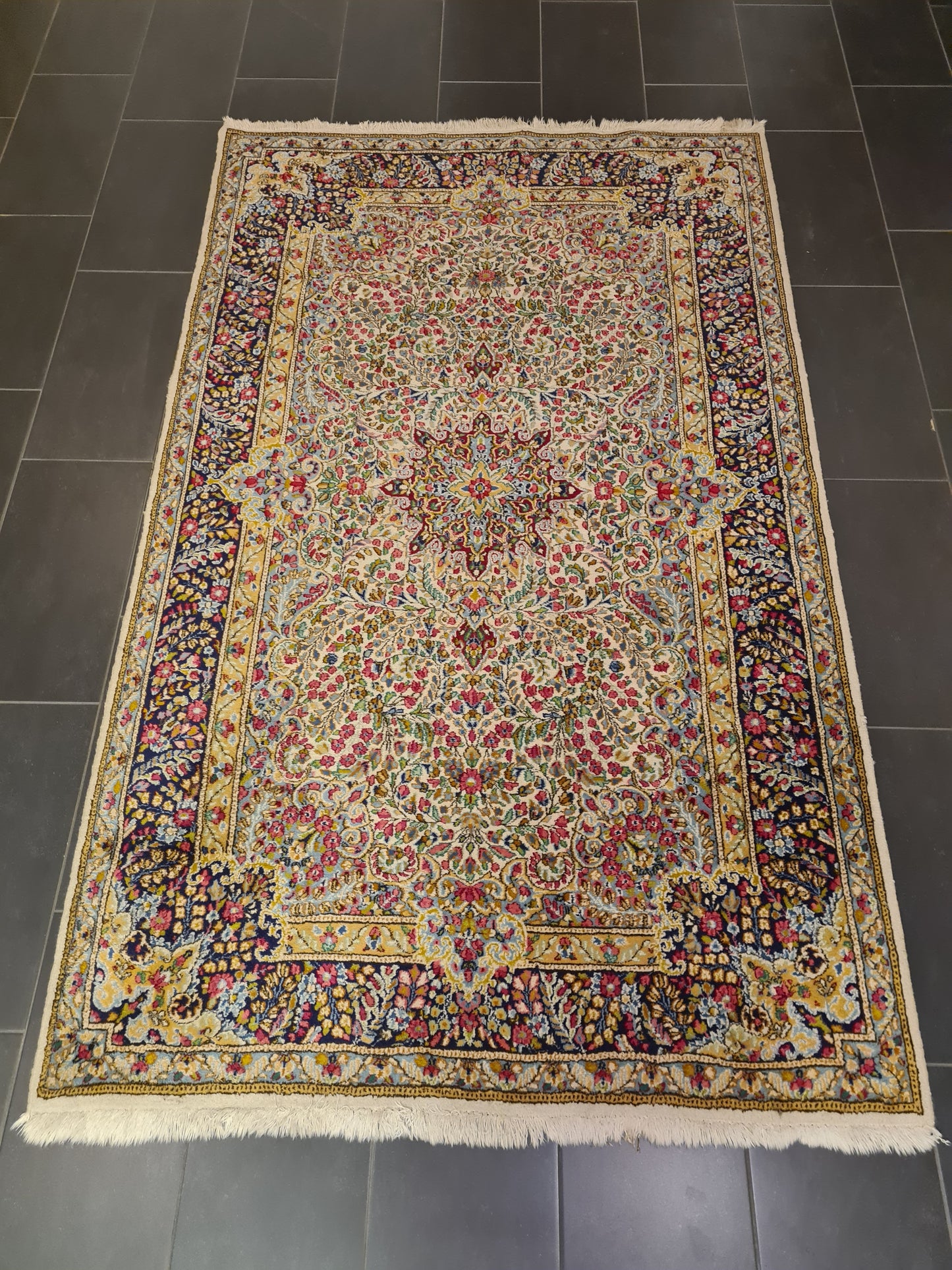 Perserteppich Orientteppich Handgeknüpfter Teppich Kirman 252x150cm