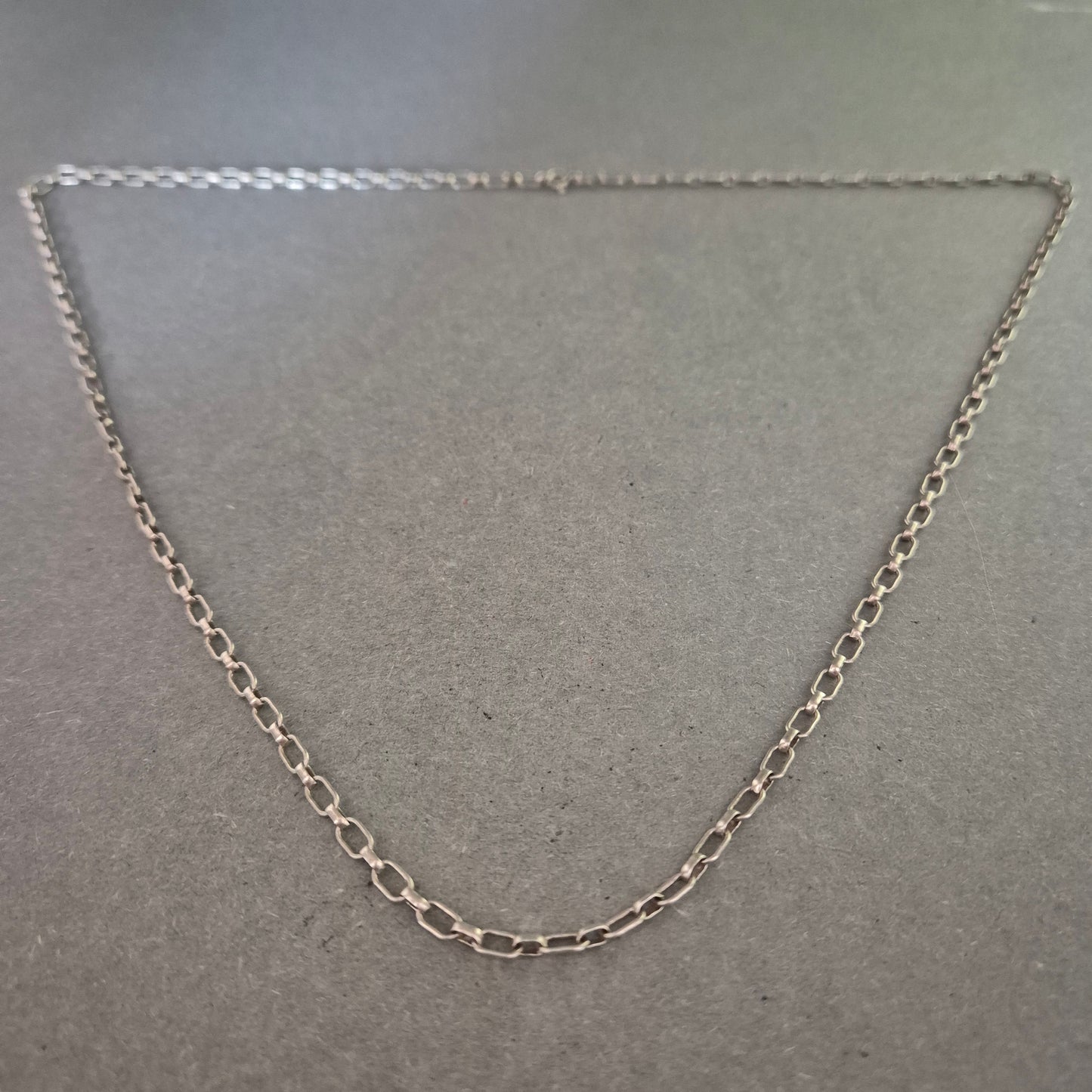 Zartes Collier mit Feinkettengliedern – Silber 835