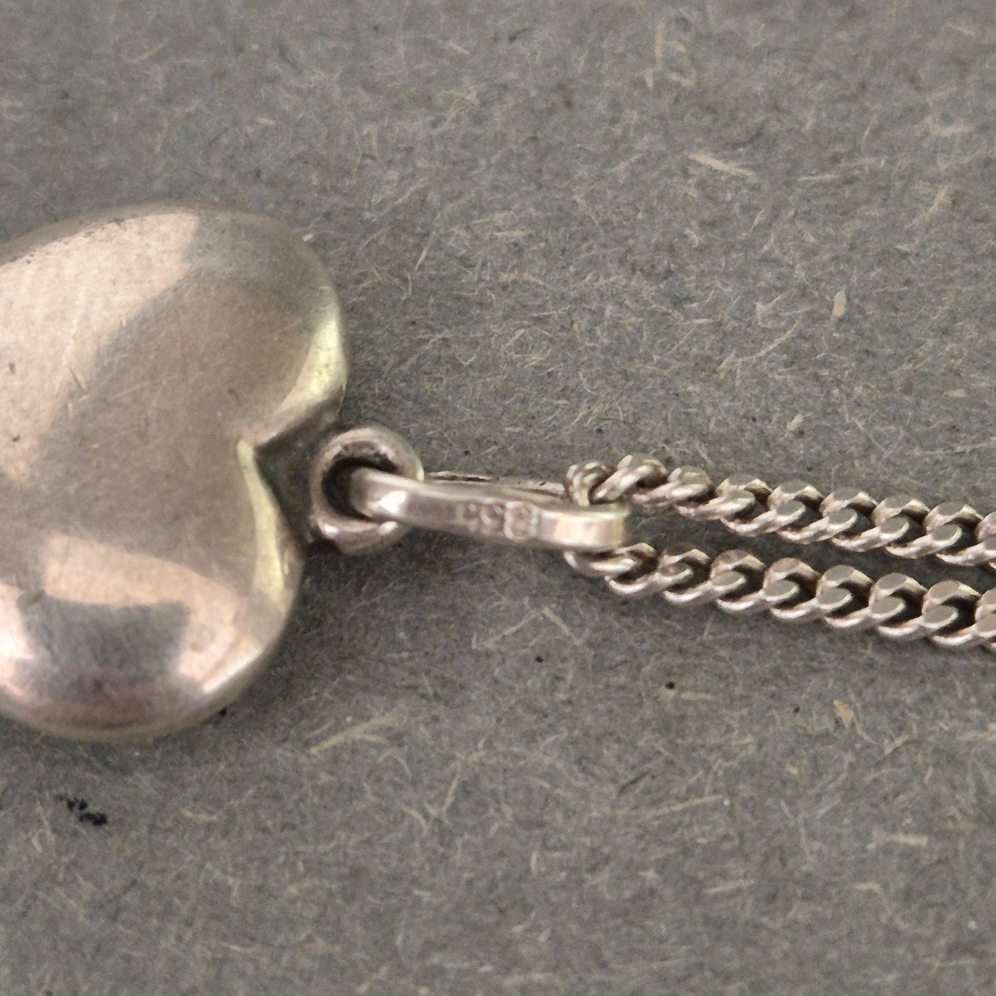 Herzkette aus 925 Silber – Romantisches Schmuckstück für jeden Tag