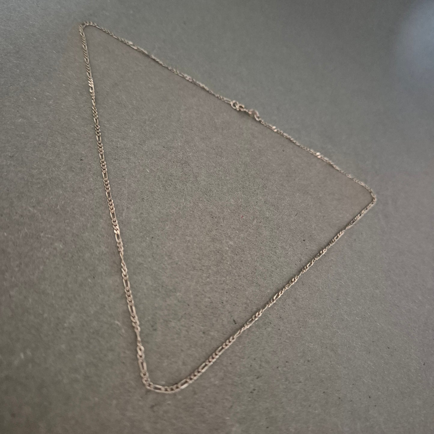 Feine Figarokette aus 925 Silber – Klassischer Look für Sie & Ihn