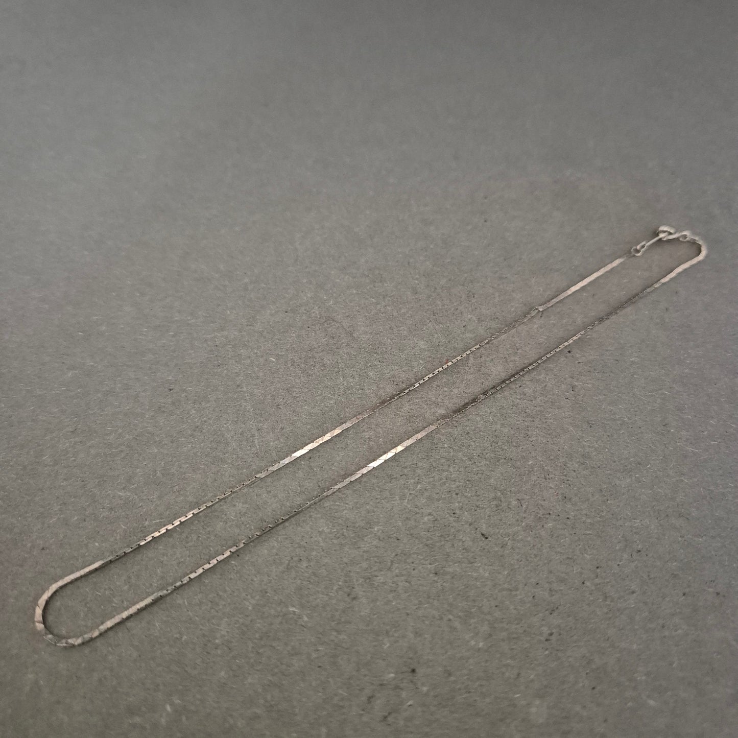 Zarte Venezianerkette aus 925 Silber – Leicht & dezent glänzend