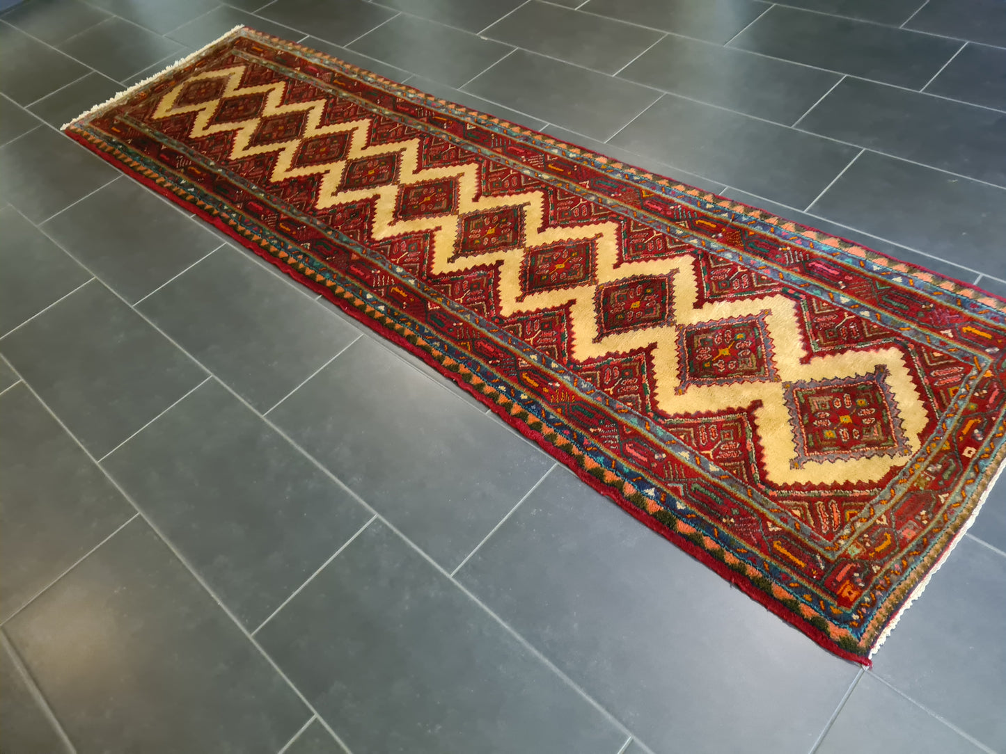 Perserteppich Orientteppich Handgeknüpfter Teppich Malaya 292x81cm