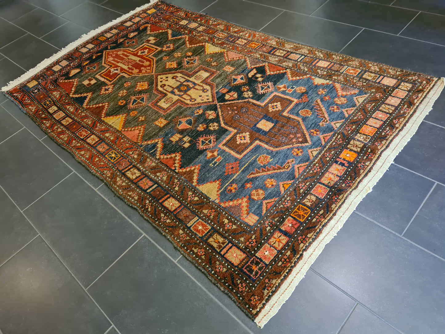 Perserteppich Orientteppich Handgeknüpfter Teppich Malaya 240x145cm