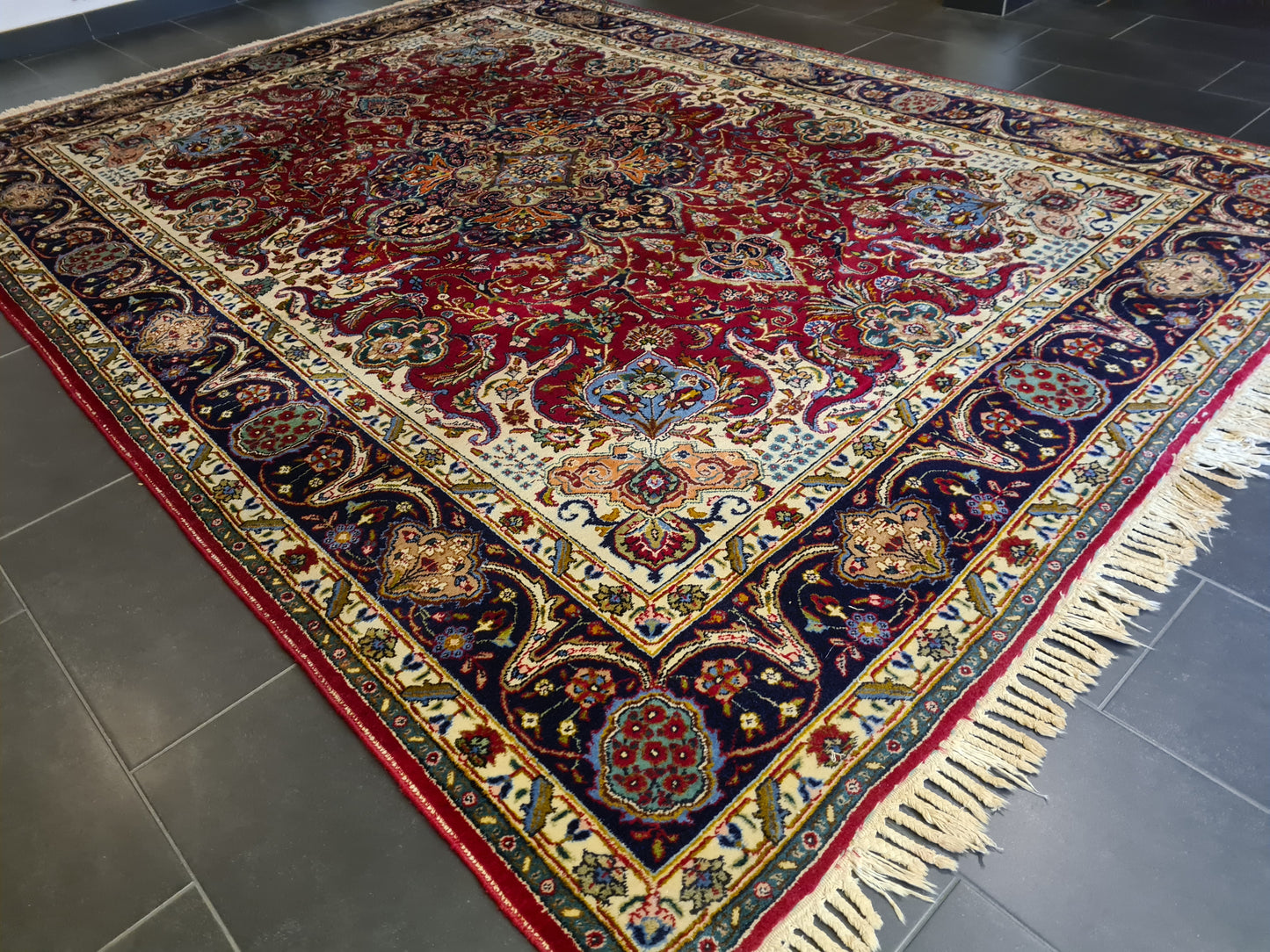 Perserteppich Orientteppich Täbris Handgeknüpfter Teppich 350x250cm