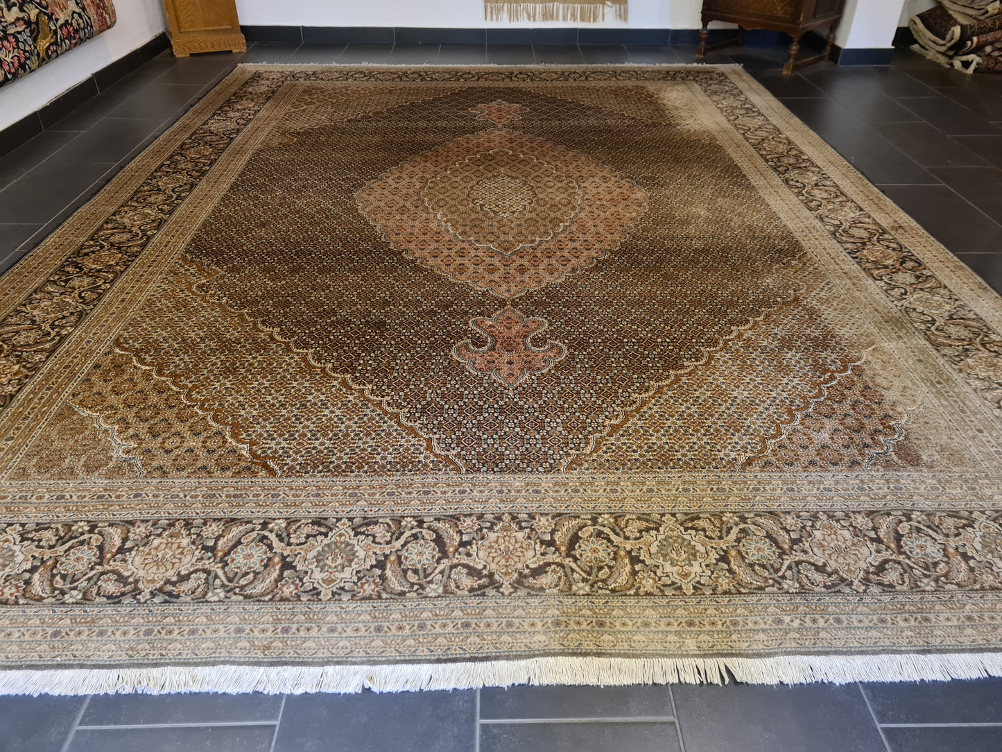 Perser Teppich Täbris Mahi Handgeknüpfter Seidenteppich 400x300cm