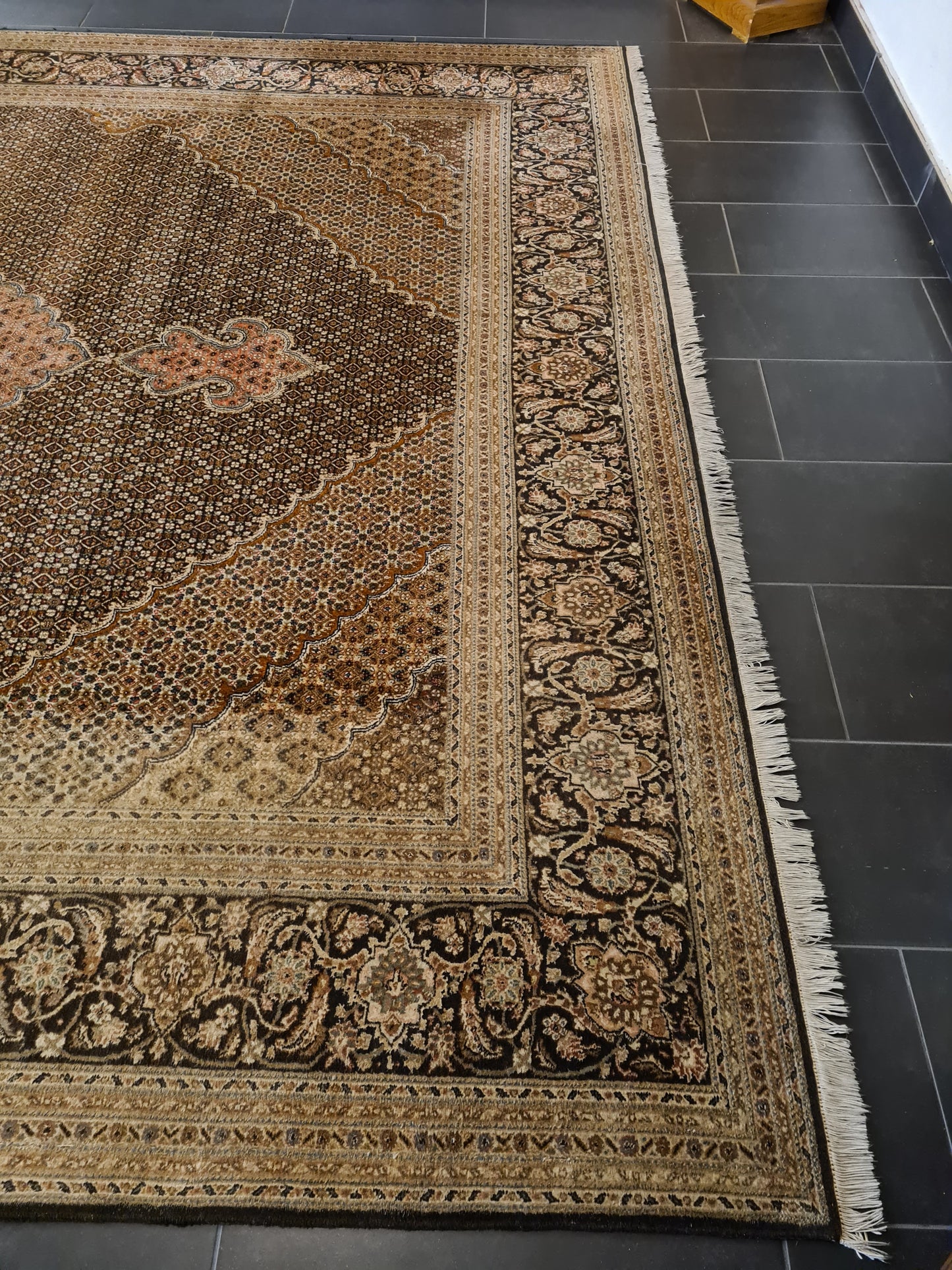 Perser Teppich Täbris Mahi Handgeknüpfter Seidenteppich 400x300cm