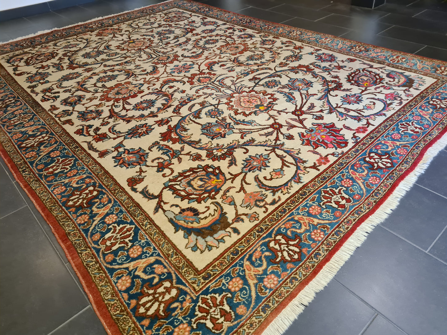 Perserteppich Orientteppich Täbris Handgeknüpfter Teppich 323x243cm