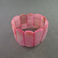 Elastisches Muschelarmband in Pink – Tropischer Look für den Sommer