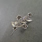 Elegante silberne Brosche – Florales Design mit filigranen Blüten