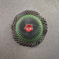 Vintage Emaille-Brosche im Retro-Stil – Rundes Design mit Farbkontrast