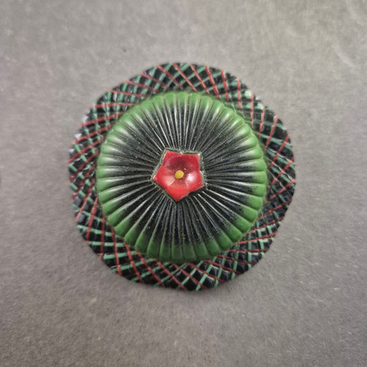 Vintage Emaille-Brosche im Retro-Stil – Rundes Design mit Farbkontrast