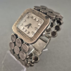 Vintage Damenarmbanduhr aus 925er Silber – Extravagantes Design